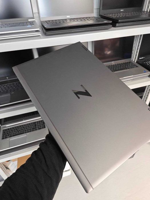 Потужний HP ZBook Fury 17 G7 •RTX 3000•i7-10850H•16GB DDR4•512GB SSD