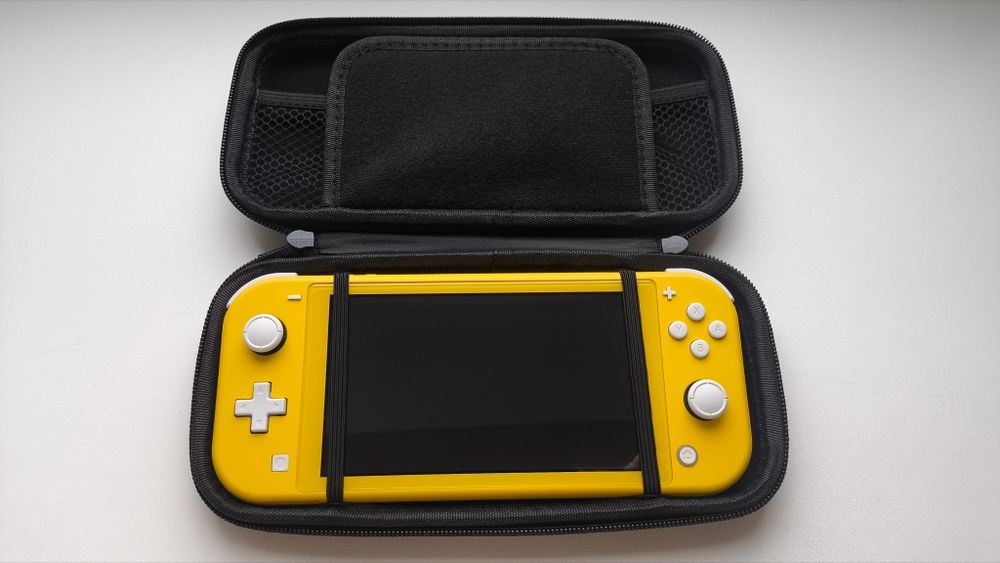 Нова Nintendo Switch Lite + ігри, SD 128 Gb, чохол, захисне скло