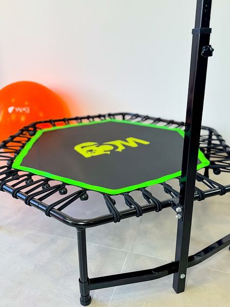 Фітнес-батут для тренувань з ручкою WCG Jumper