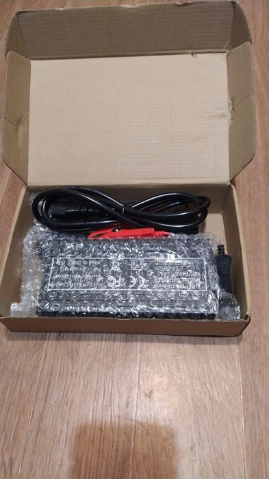 Зарядка для акумуляторів 14,6В 20А.