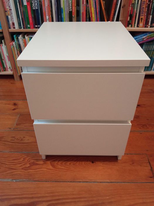 Cómoda IKEA Malm