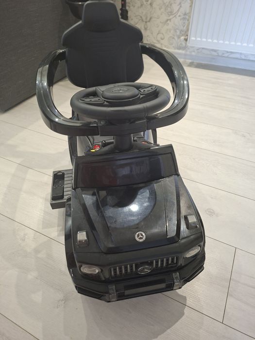 Каталка-толокар на акумуляторі Mercedes-Benz M 5795ABLR-2