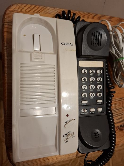 Aparat telefoniczny cyfral c-900