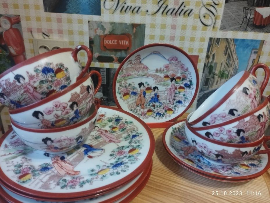 Чайний антикварний сервіг