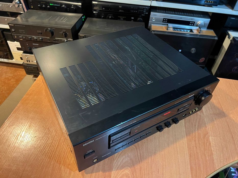 Wzmacniacz kina domowego Denon AVC-2530 Audio Room