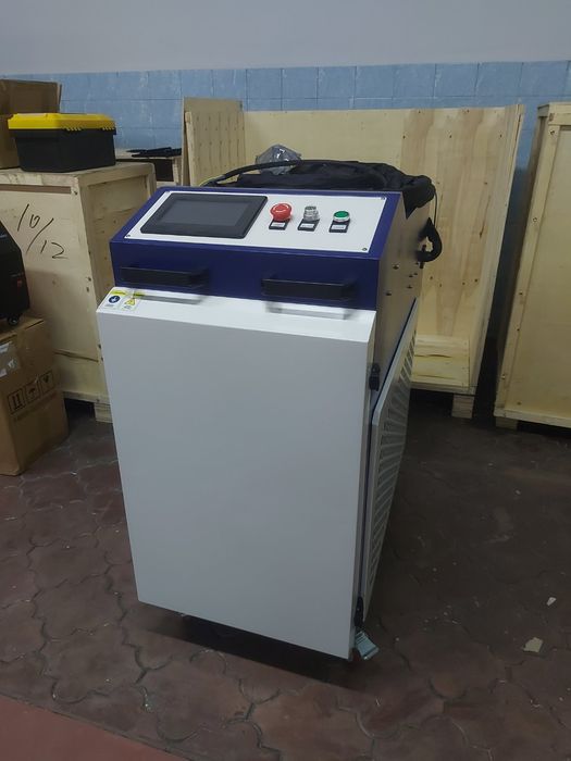 Апарат лазерної зварки RAYCUS 3000W 5 в 1
