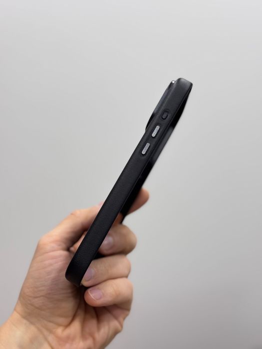 Кожаный чехол Leather Case iPhone 17 Pro Max (Black) MagSafe