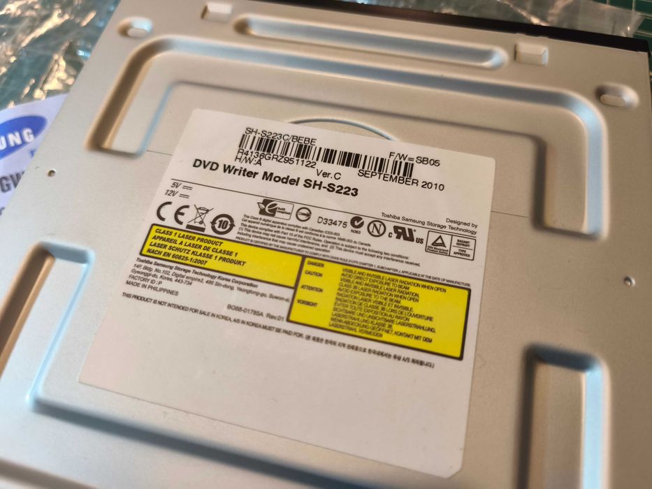 Nagrywarka SAMSUNG SH-S223 DVD-RW DVD WRITER SATA 5.25'' Nowa