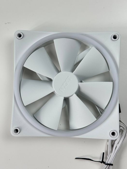 Wentylator do obudowy NZXT F140 RGB Duo White 140mm White (RF-D14SF-W1)
