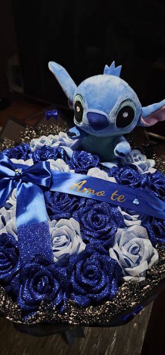 Buquê do stitch com glitter