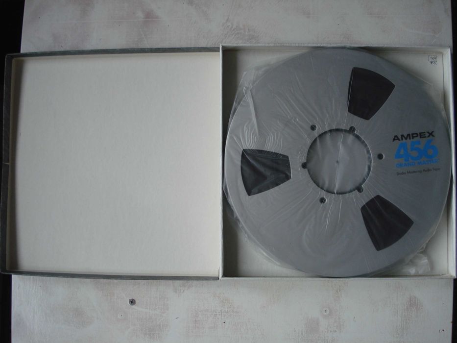 Професійні бабіни Ampex (32шт.)