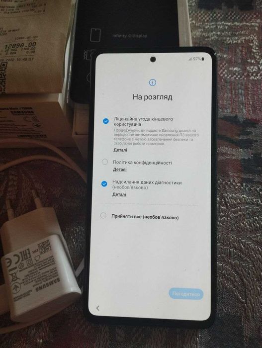 Продам смартфон Samsung Galaxy A52 (оригинал)