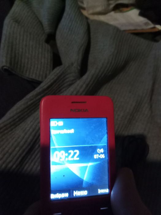Nokia 206 кнопочний телефон
