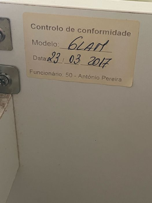 Móvel de casa de banho com lavatorio moderno em cinza