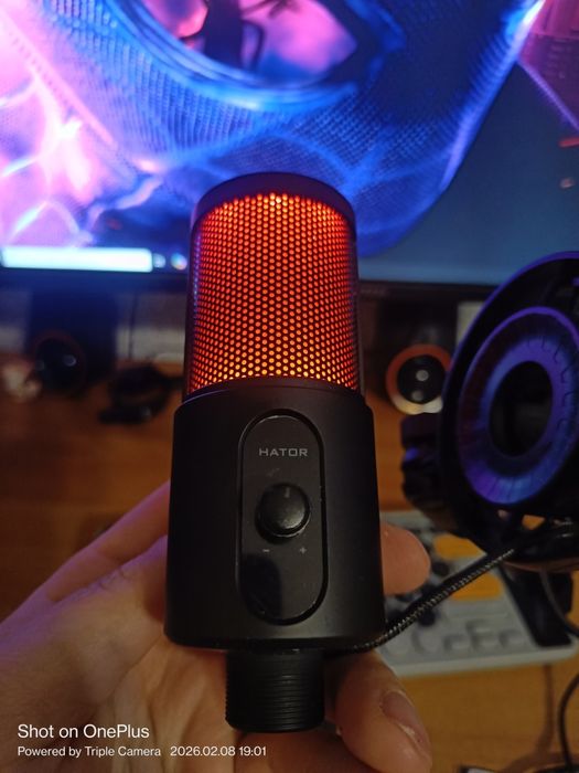 Микрофон    hator