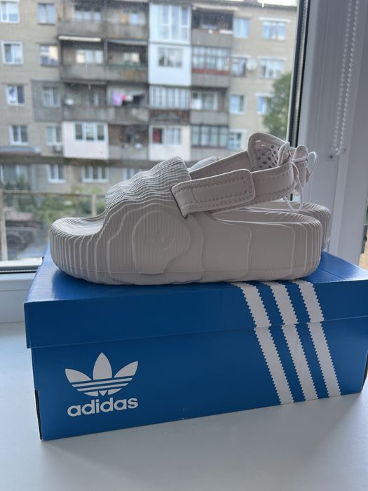 ТЕРМІНОВО Сандалі Adidas Originals Adilette 22 XLG