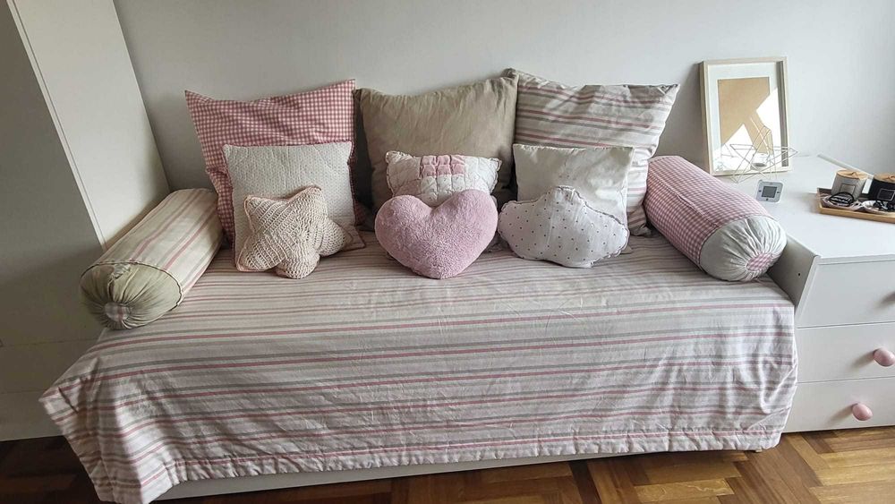 Vendo quarto completo de criança/adolescente em muito bom estado