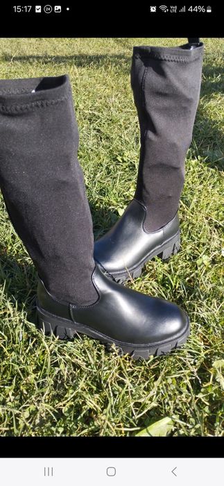 Ботфорди нові , 39 розміру, зручні, гарно виглядають на ніжці