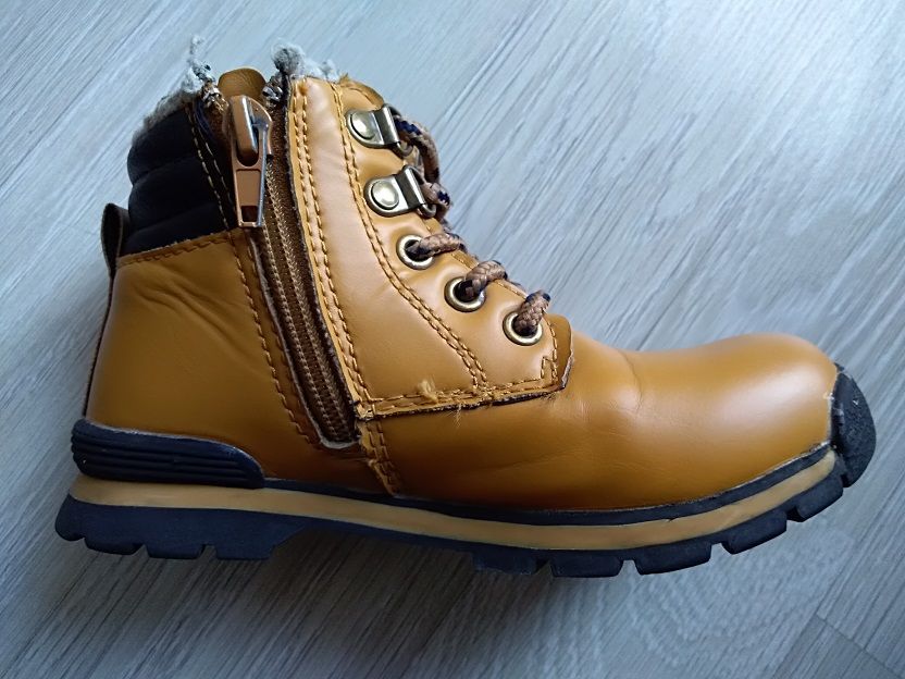 BADOXX jak NOWE! ciepłe ZIMOWE Traperki, Kozaczki rozmiar: 29 (19cm)