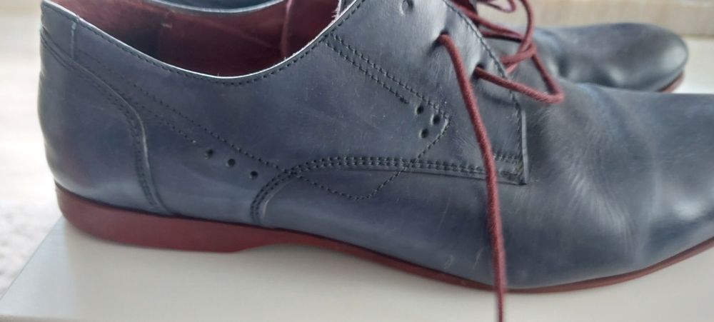 Męskie buty że skóry