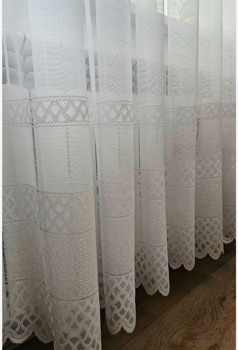 Firanka biała żakardowa