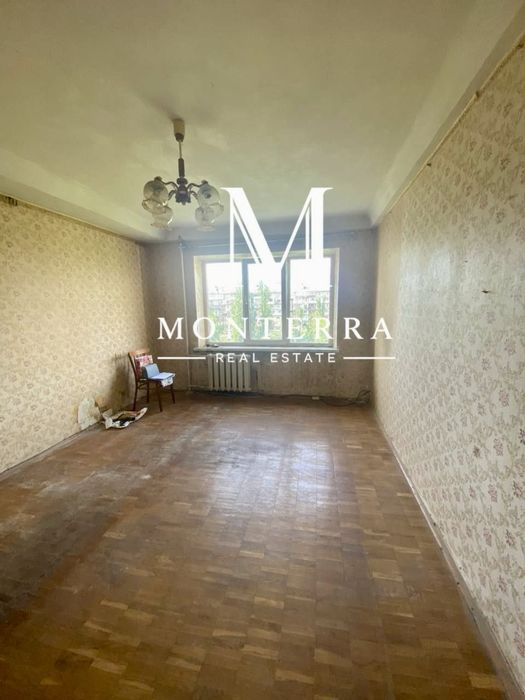 Продаж 2 кім квартири під ремонт по вул.Шолом Алейхема, поруч метро Лісова, Лісовий масив
