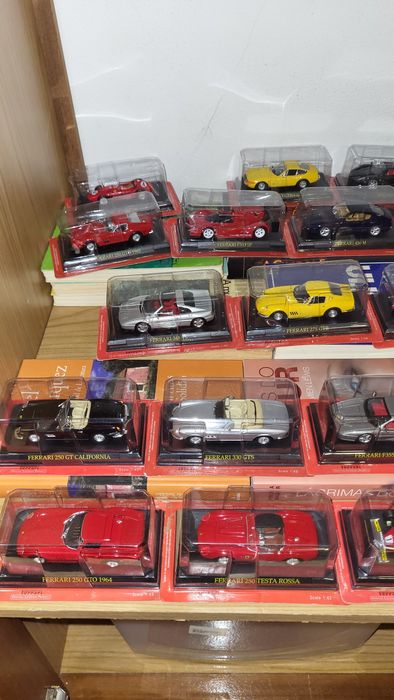 Coleção Ferrari RBA 1:43
