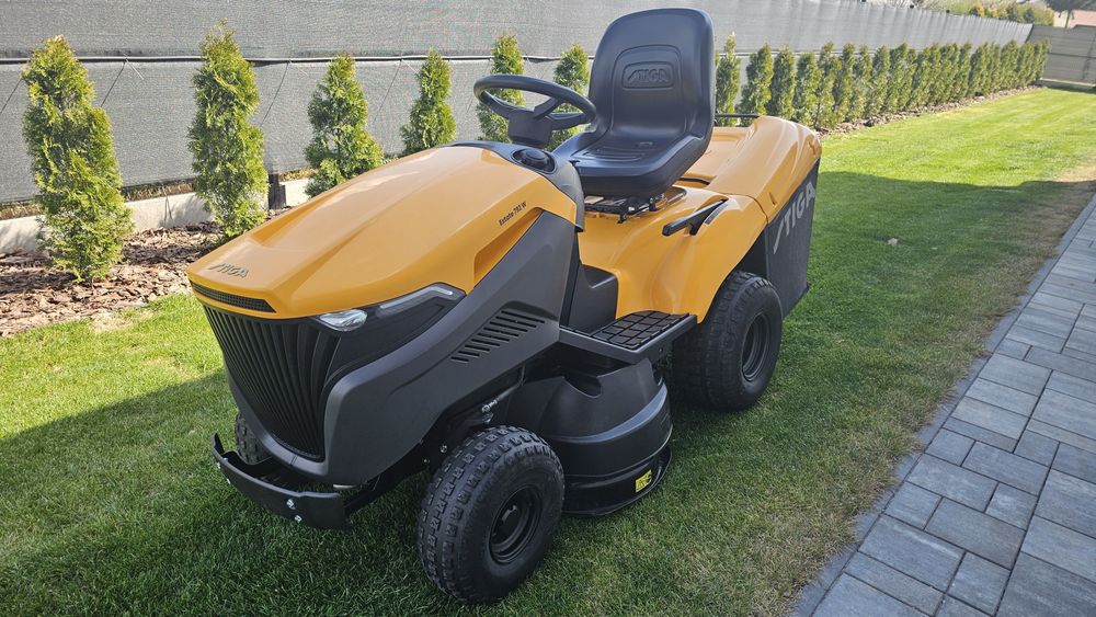 Kosiarka traktorek Stiga  792W 2 cylindry