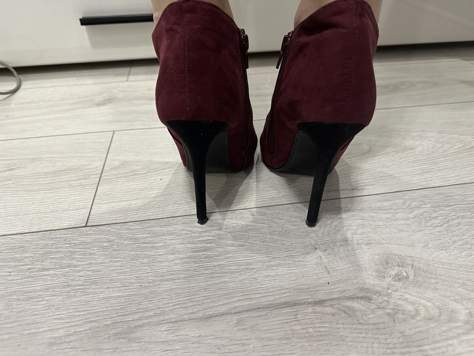 Ботильйони