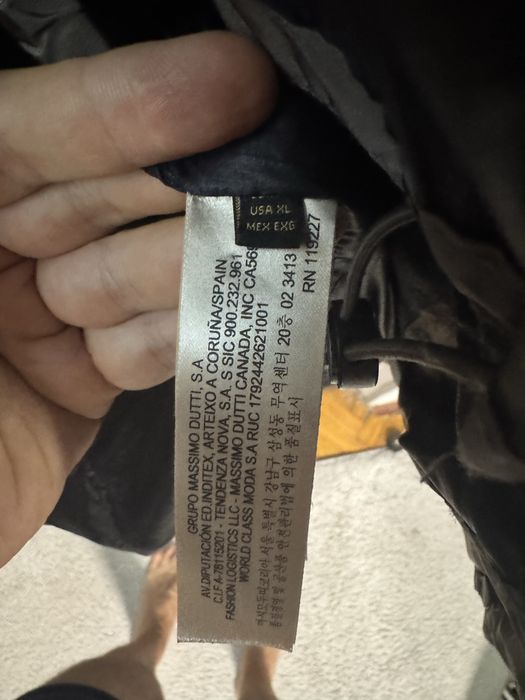 Пухова куртка massimo dutti