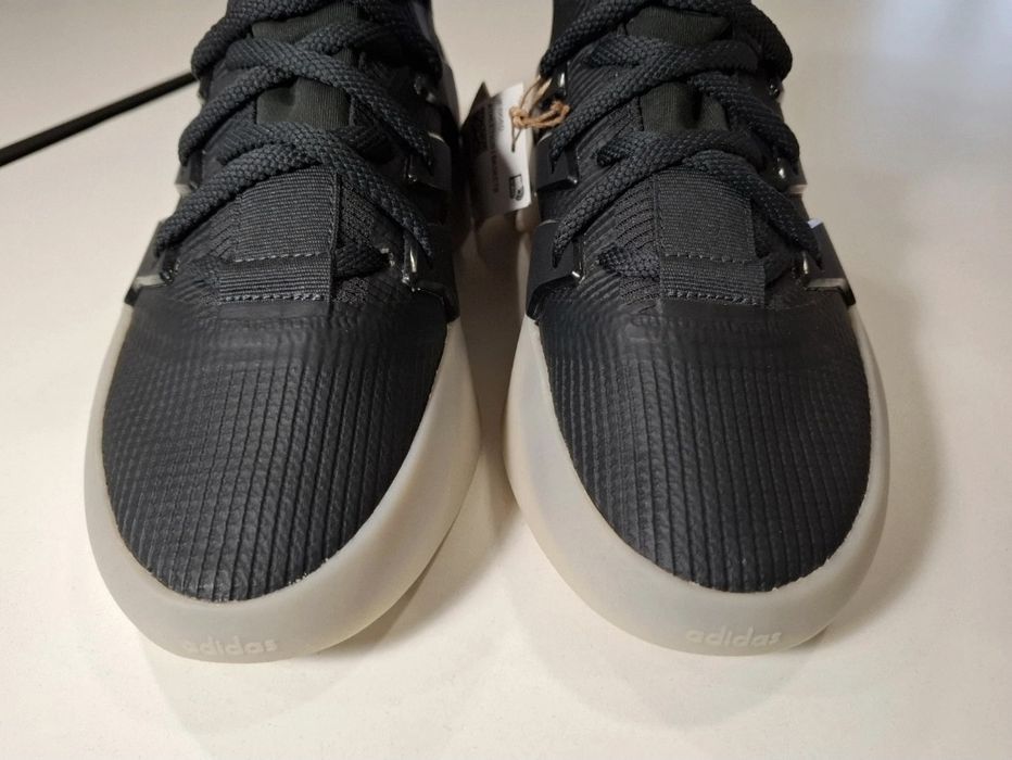 Ténis Adidas Fear of God