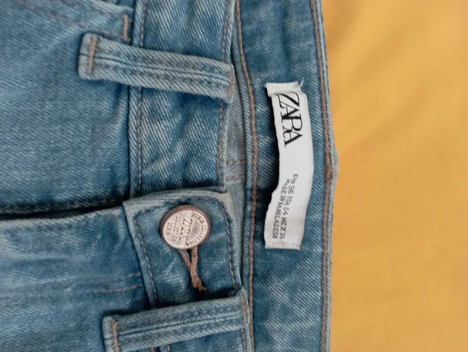 Джинси і топ від Zara