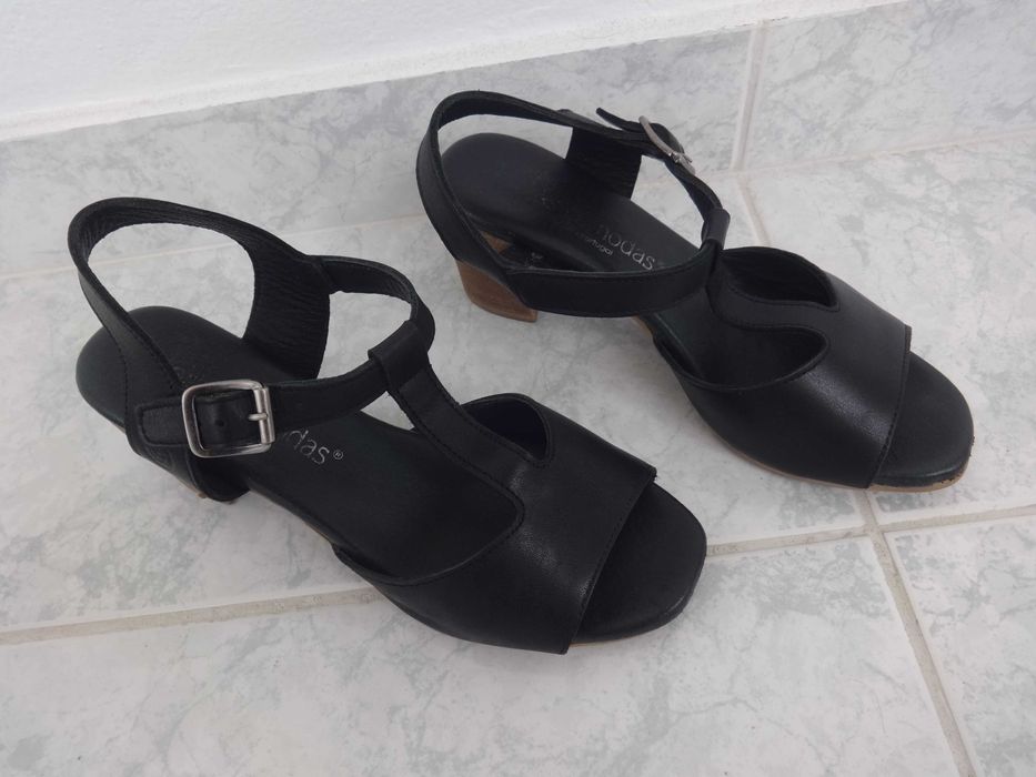 Sandálias Pretas Gama Conforto