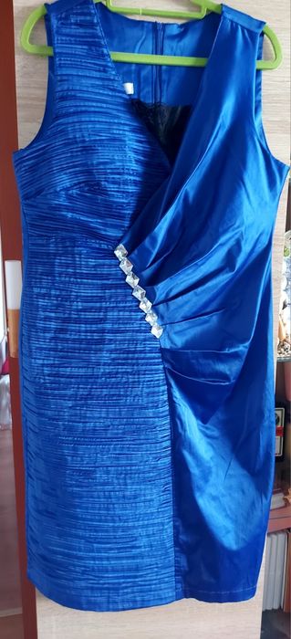 Elegancka Sukienka roz. 48, piękny kolor