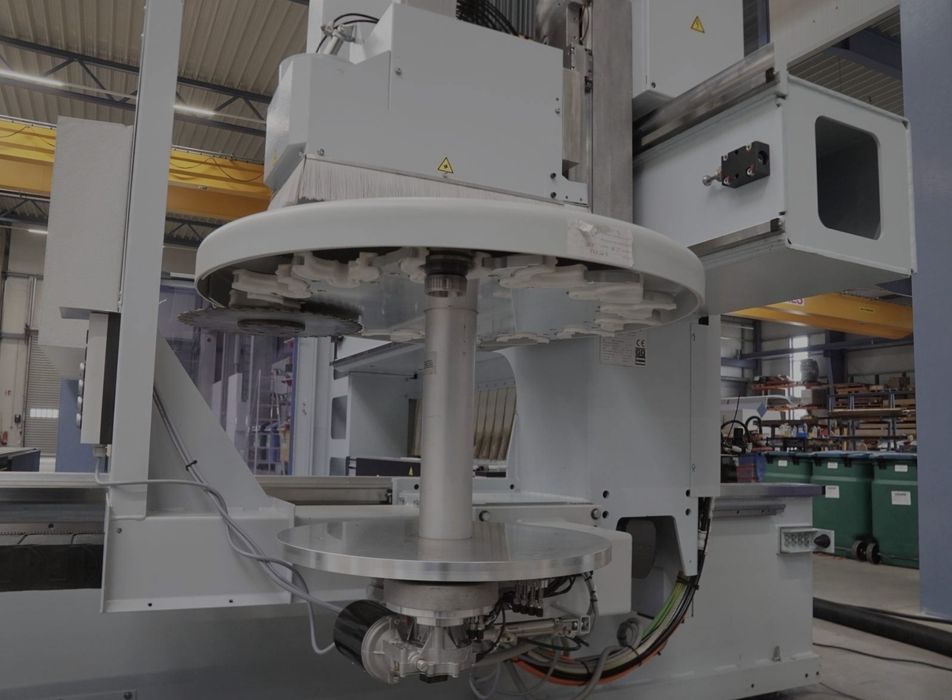 Homag bmg 311 (5eixos)