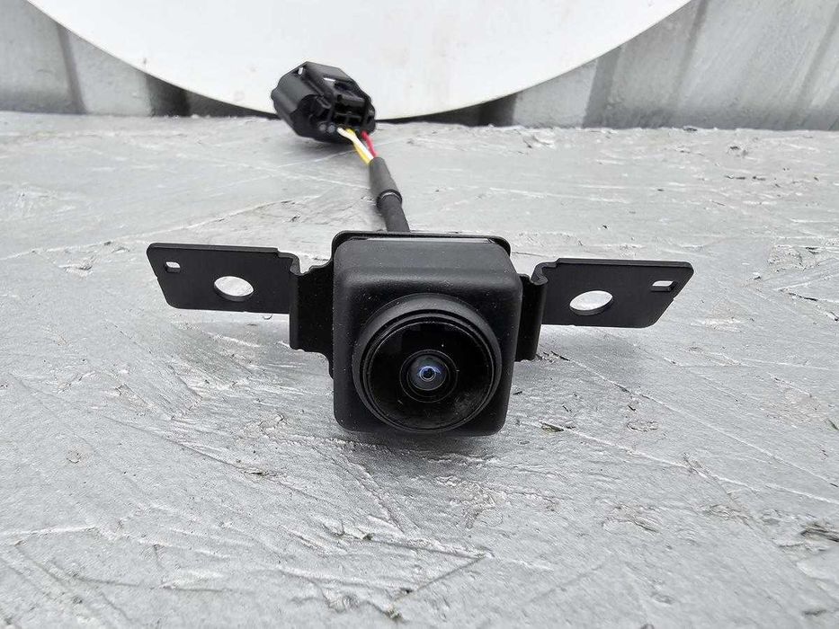 QX30 камера ПЕРЕДНЯ нова ориг