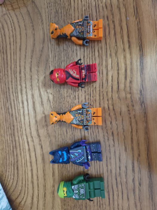 Lego figurki na sztuki