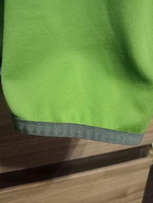 Вітровка the North Face