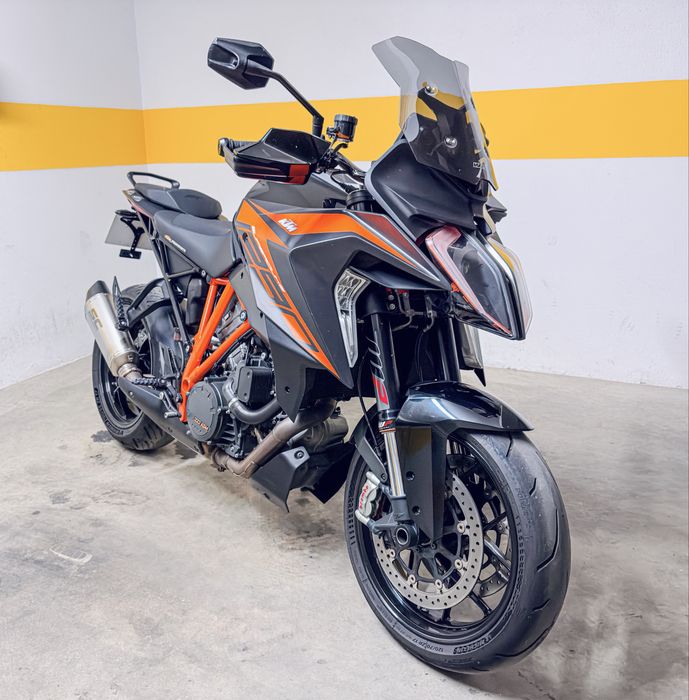 KTM 1290 Super Duke GT