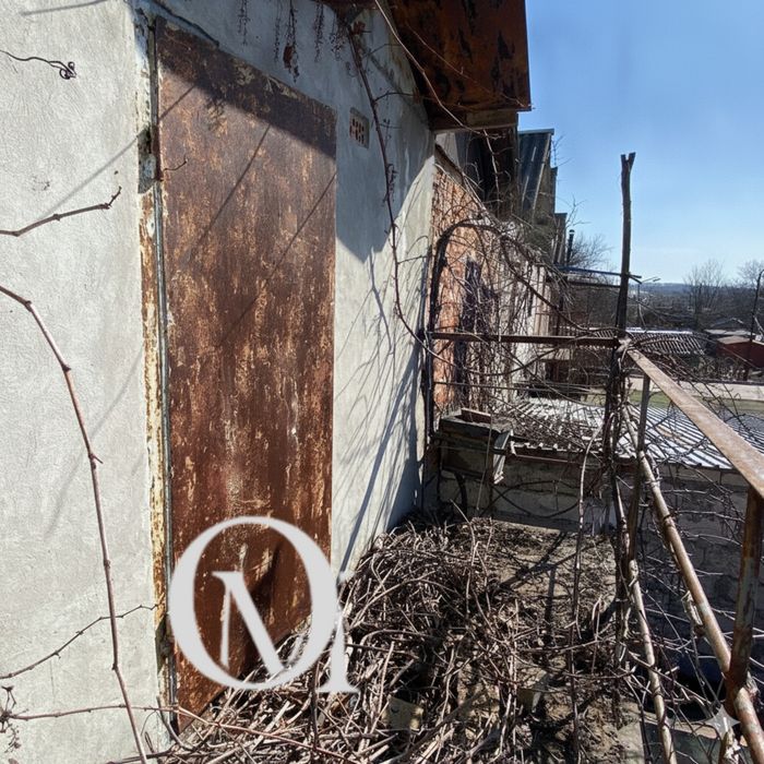 Продам капітальний гараж