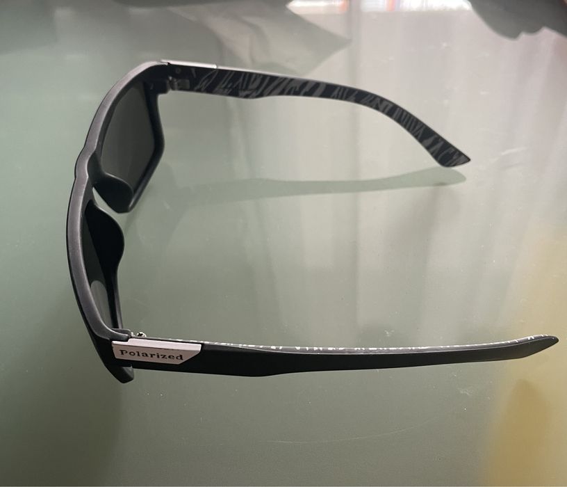 Oculos de sol polarizados