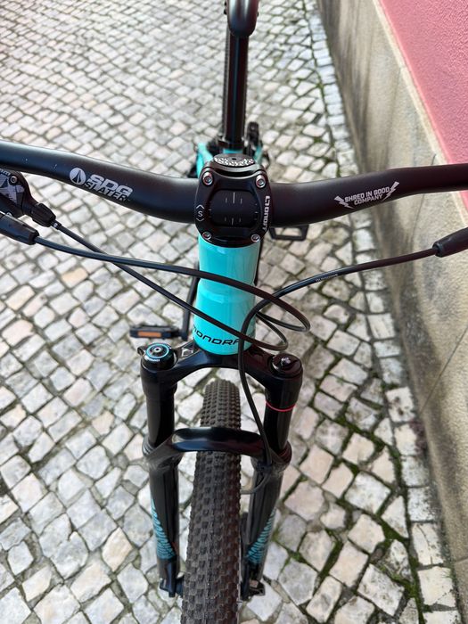 Bicicleta Mondraker Factor 24