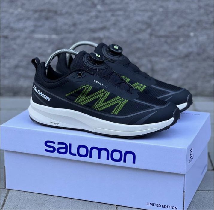 Кросівки демісезон Salomon Sensifit нові
