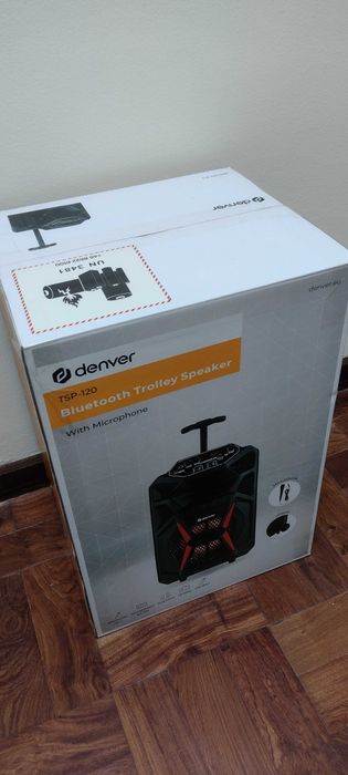 Coluna Denver com microfone