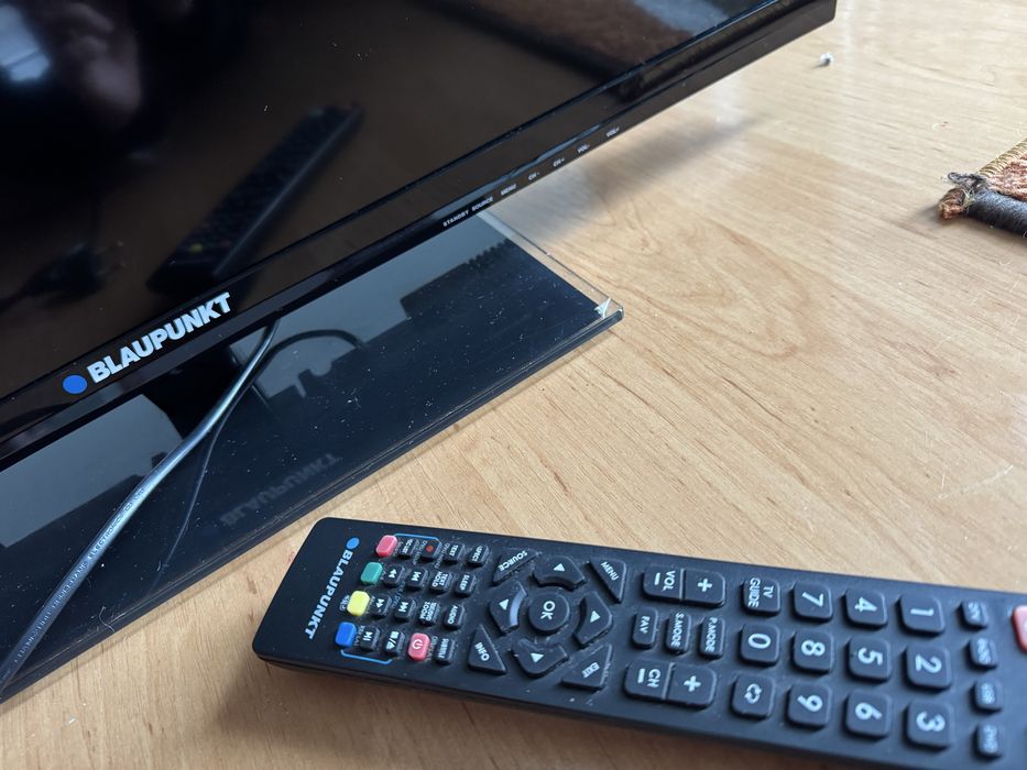 Telewizor 32 cale led Blaupunkt sprawny