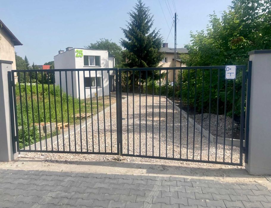 Dom i Działka inwestycyjna w centrum miasta nad rzeką FV VAT - Widok 2