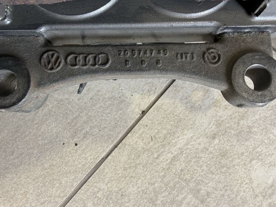 Zaciski audi ceramic audi rs