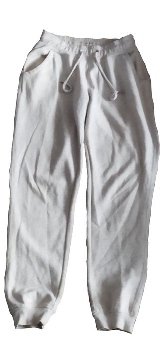 Спортивные штаны серые