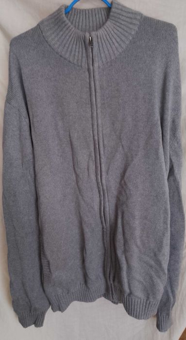 Męski sweter kieszenie rozpinany