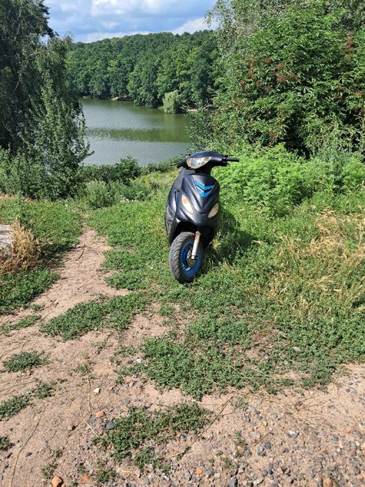 Скутер 80cc. . .